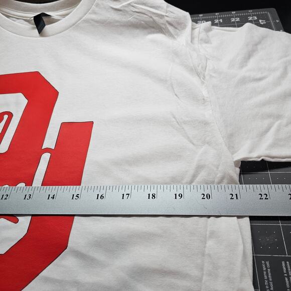 Oklahoma University OU T-Shirt Mens Large White Red Only One Horns Down Sooners - Picture 7 of 8